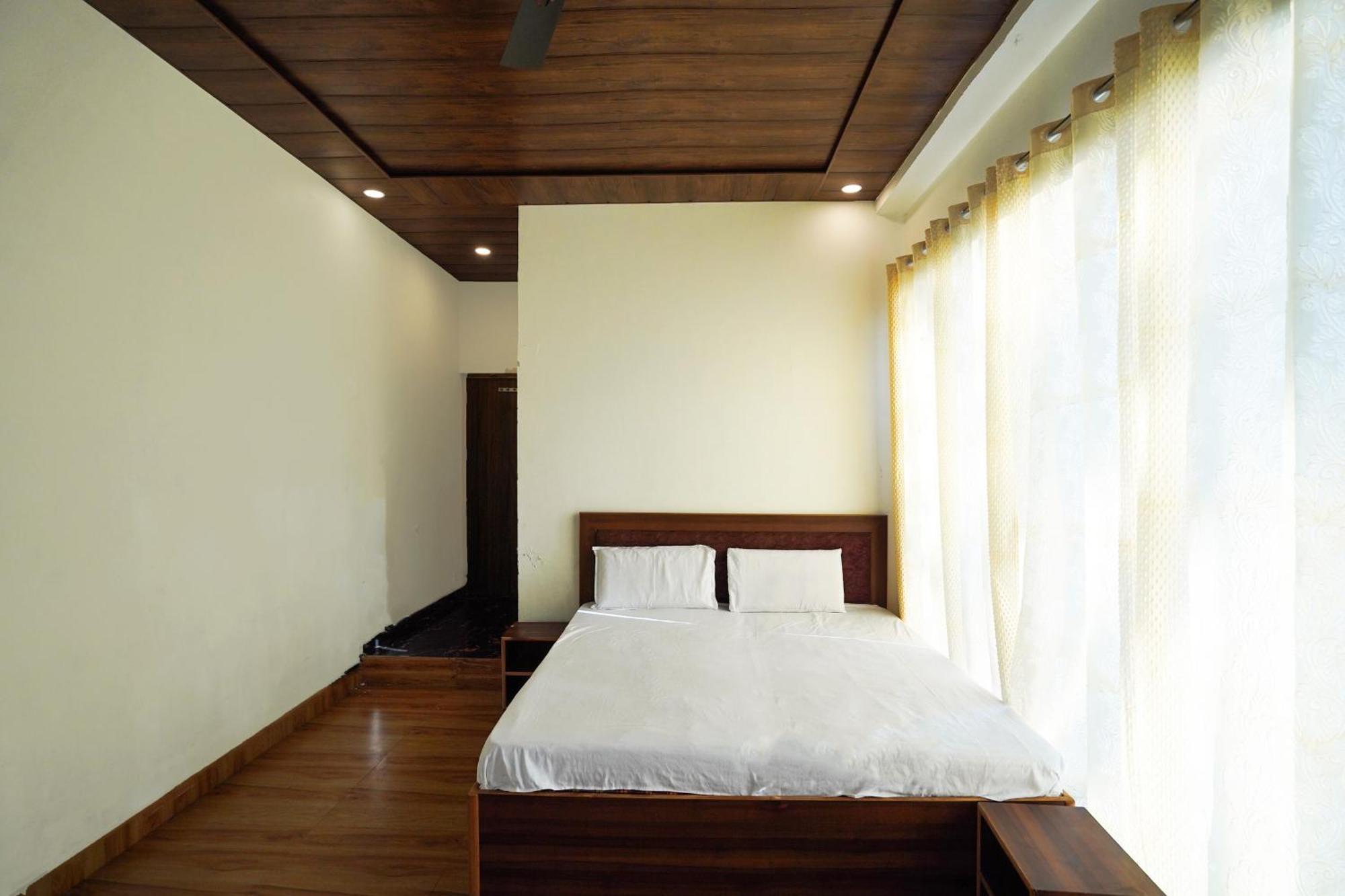 Hotel O R G Farm House Мирут Екстериор снимка