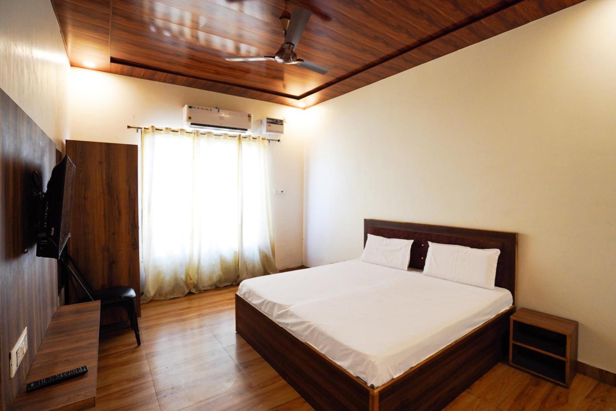 Hotel O R G Farm House Мирут Екстериор снимка